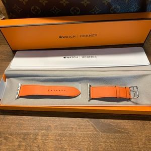 Hermès Authentic Watch Band 42-44mm Orange Leather